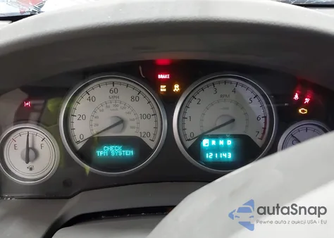 2010 Chrysler Town & Country Touring from USA, damaged, VIN 2A4RR5D12AR130196